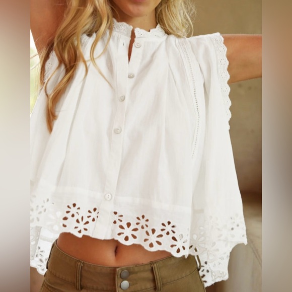 White Eyelet Lace Sleeveless Top - Picture 10 of 13